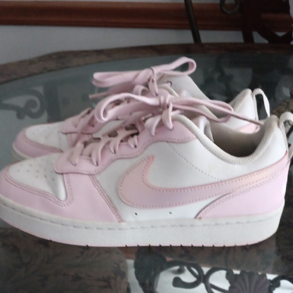 Nike Women's Pastel Pink and White Sneakers